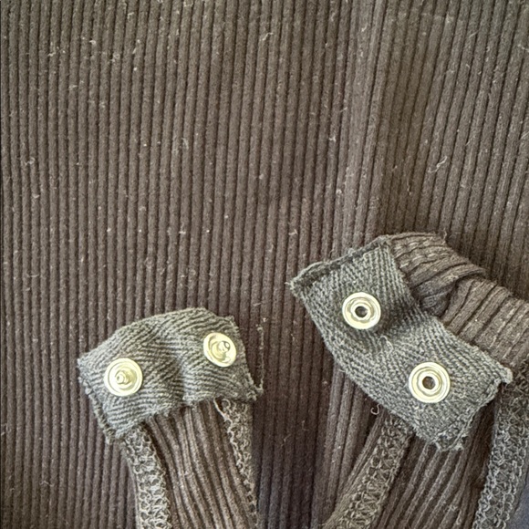 Black Ribbed Bodysuit Ruffled Straps - Picture 3 of 4